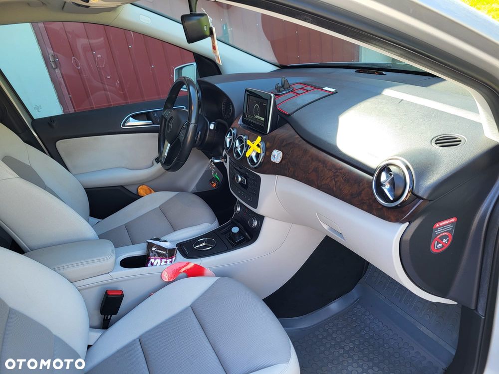 Mercedes-Benz Klasa B 200 (BlueEFFICIENCY) 7G-DCT - 9