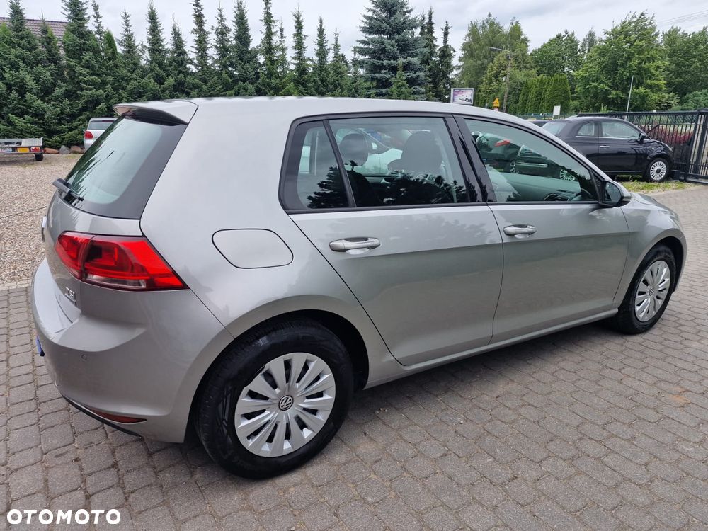 Volkswagen Golf 1.2 TSI BlueMotion Technology Cup - 10
