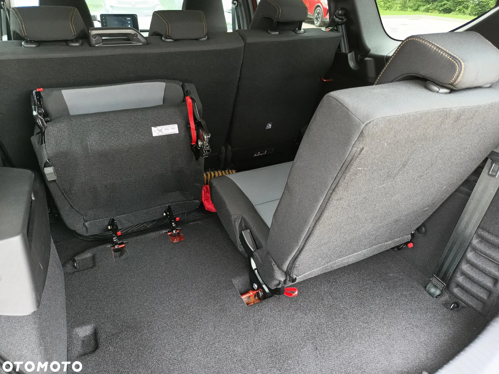 Dacia Jogger 1.0 TCe Extreme 7os - 17