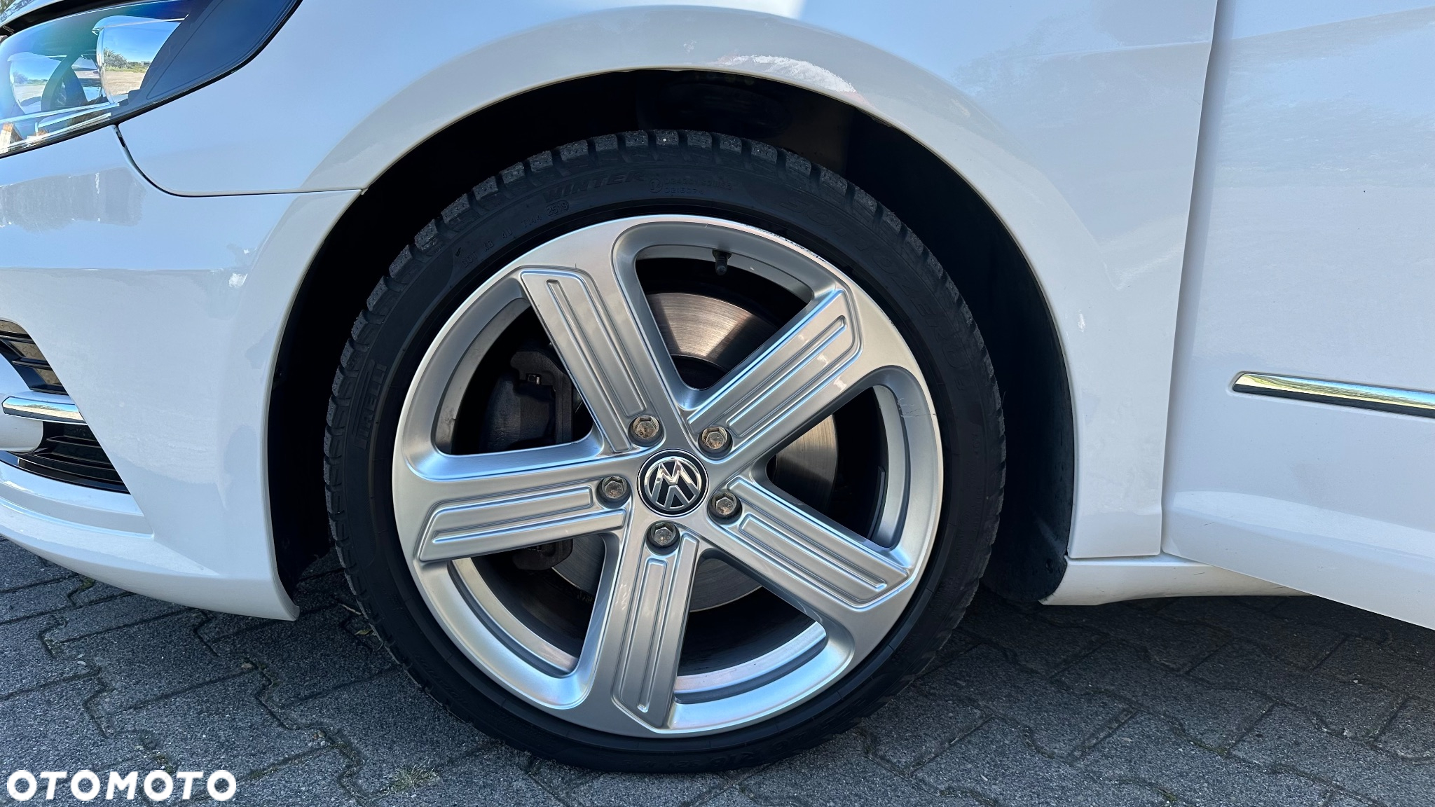 Volkswagen CC 3.6 V6 4Motion DSG - 26