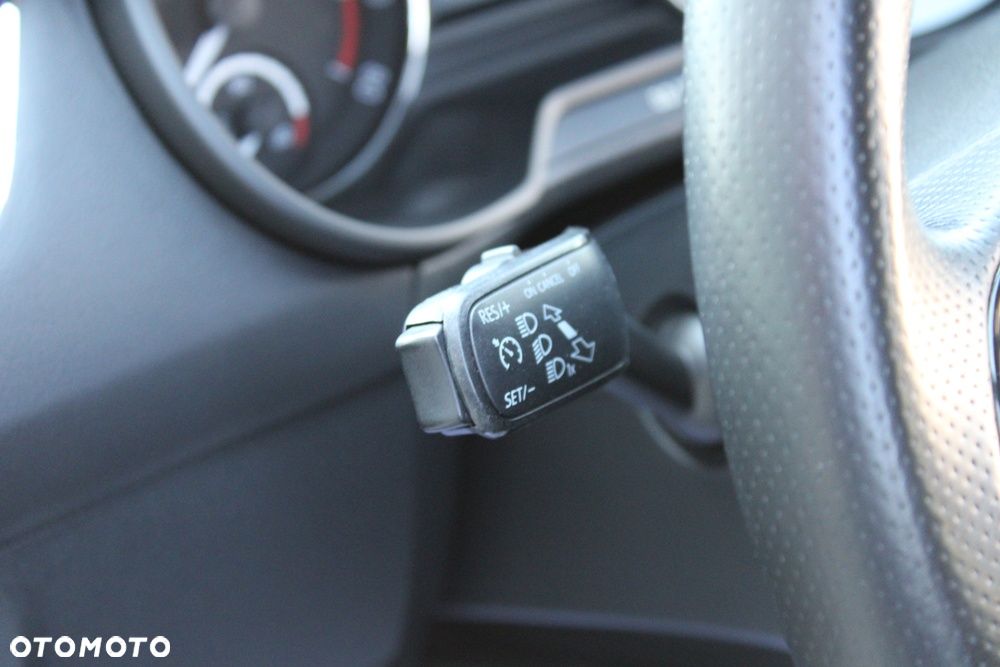 Skoda Octavia 2.0 TSI (Green tec) DSG RS - 26