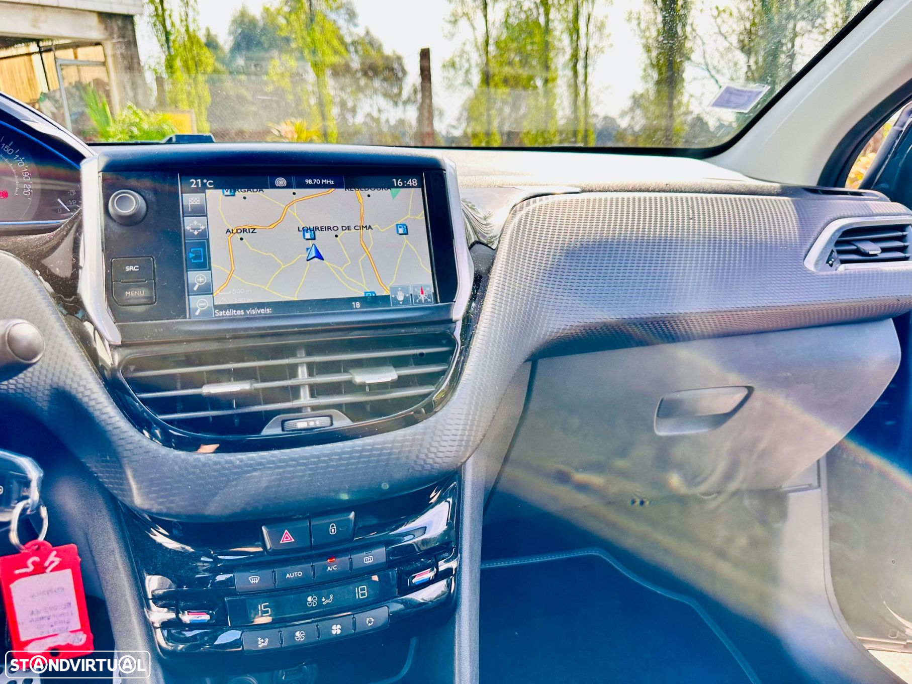 Peugeot 2008 1.2 PureTech Crossway EAT6 - 24