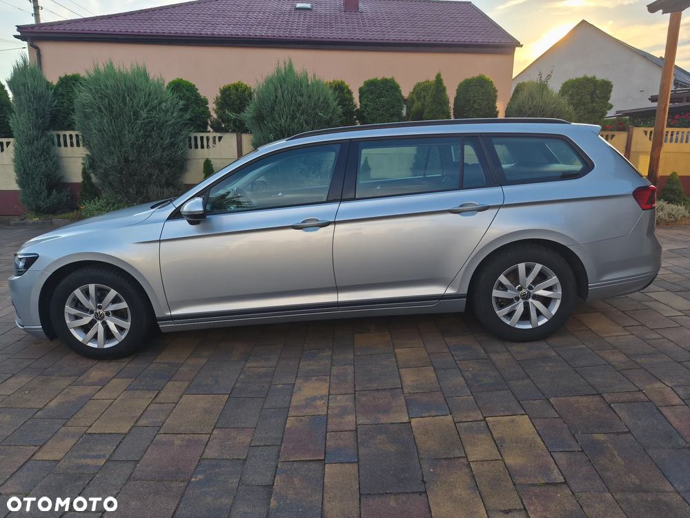 Volkswagen Passat - 9