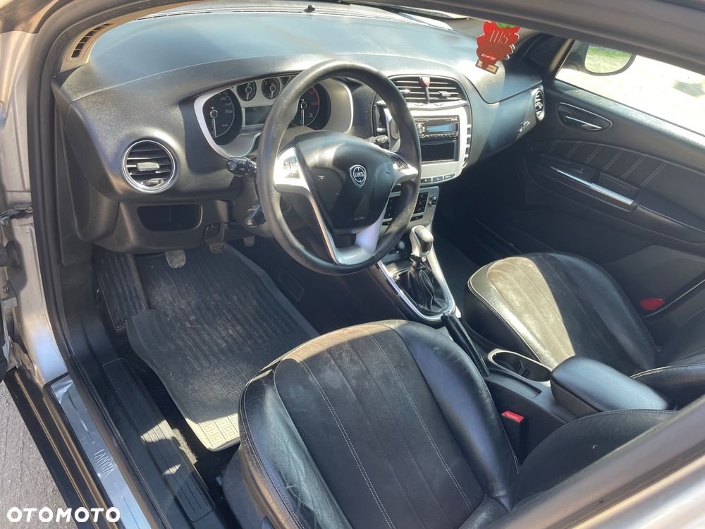 Lancia Delta 2.0 MultiJet 16v Platino - 16