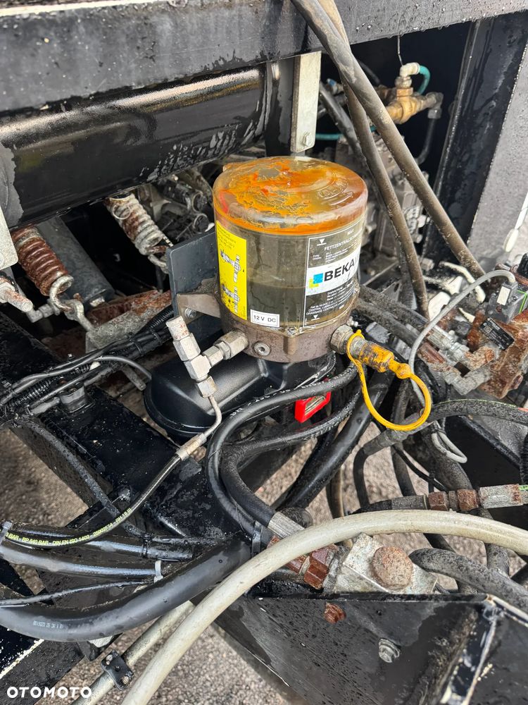 Aebi Schmidt BRODDWAY SENIOR 2000 / JAK NOWA BEZ ADBLU I DPF - 11