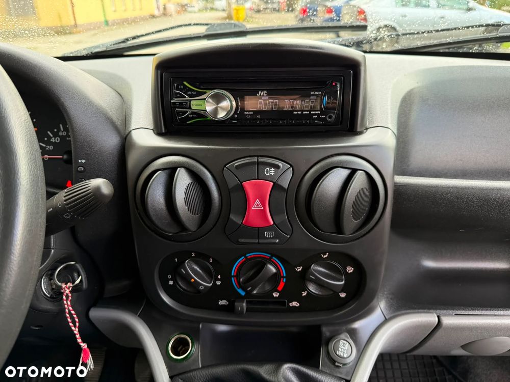 Fiat Doblo - 13