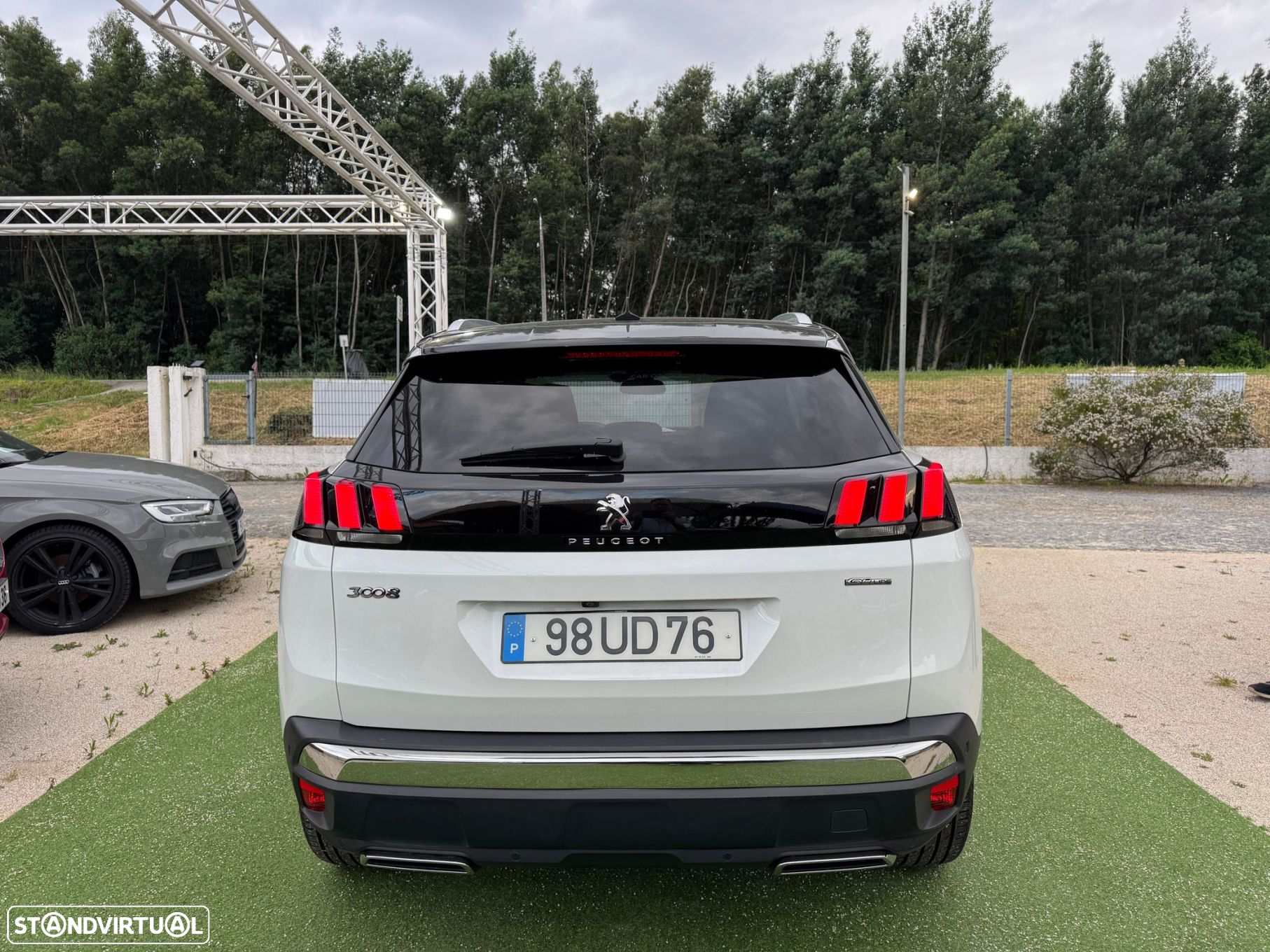 Peugeot 3008 1.6 BlueHDi GT Line EAT6 - 28