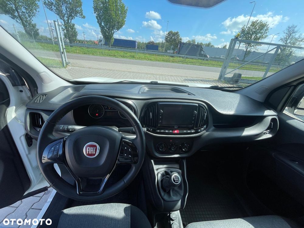 Fiat Doblo Maxi Salon PL - 24