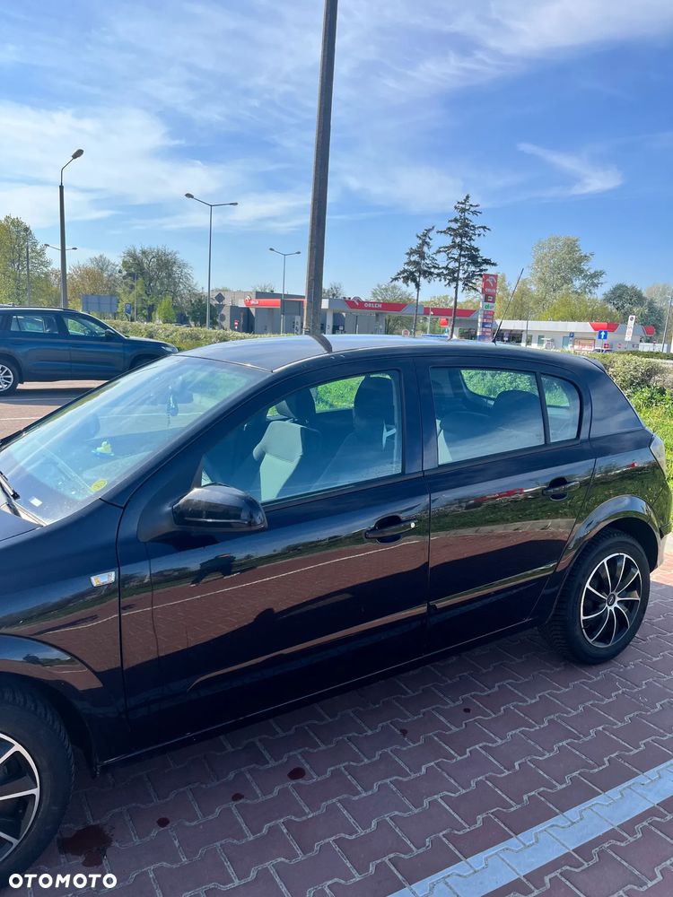 Opel Astra - 4