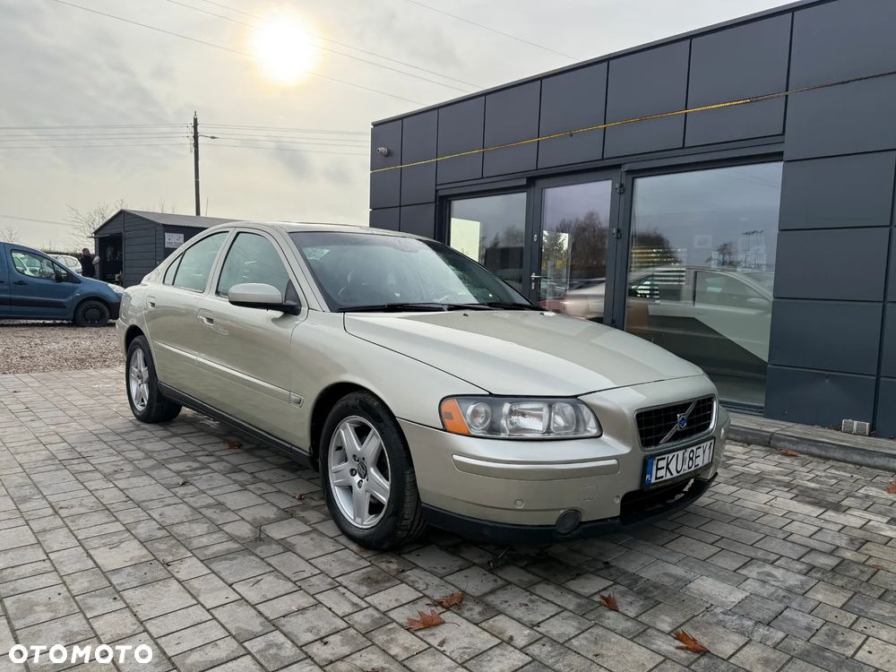 Volvo S60 2.4D5 Rubin - 3