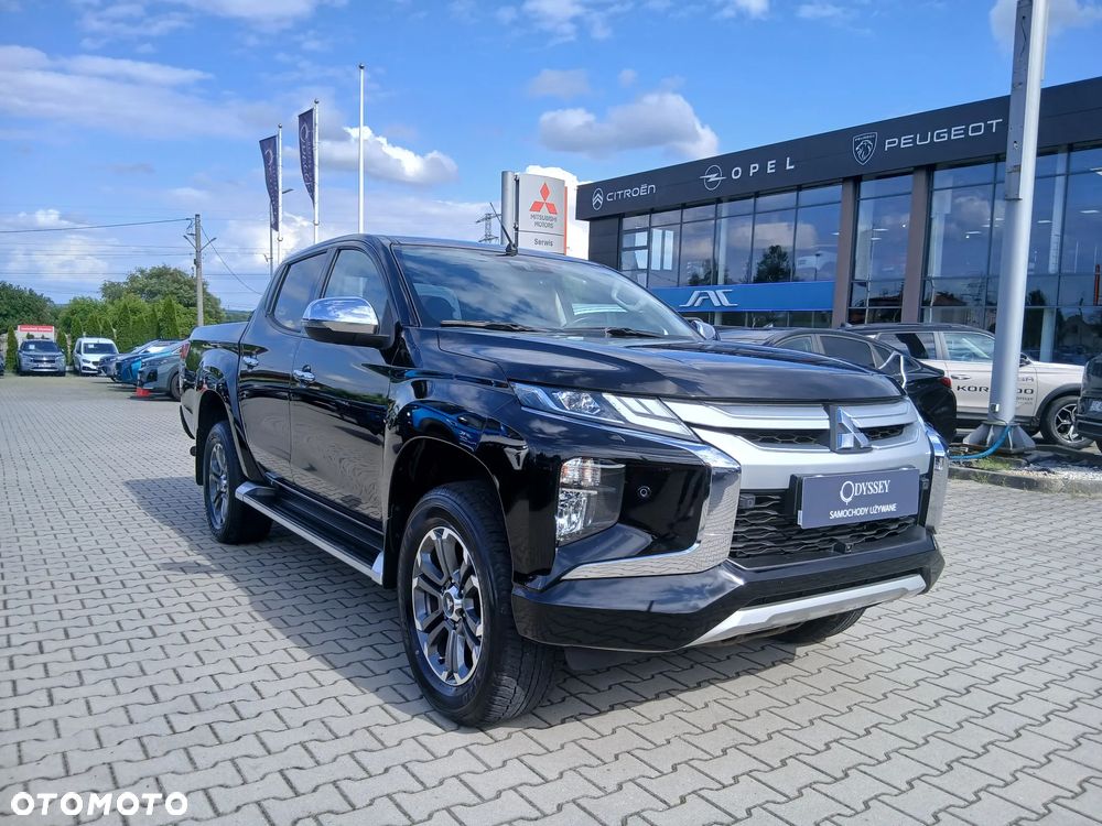 Mitsubishi L200 2.2 d DC Instyle Plus - 2