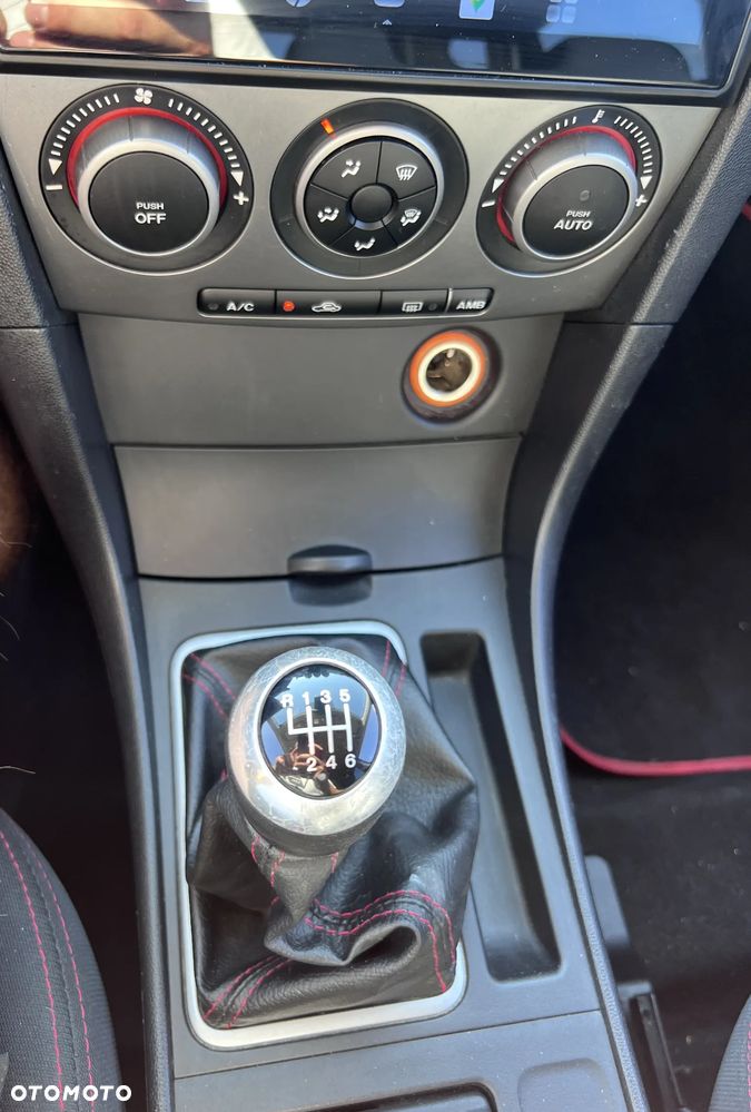 Mazda 3 - 15