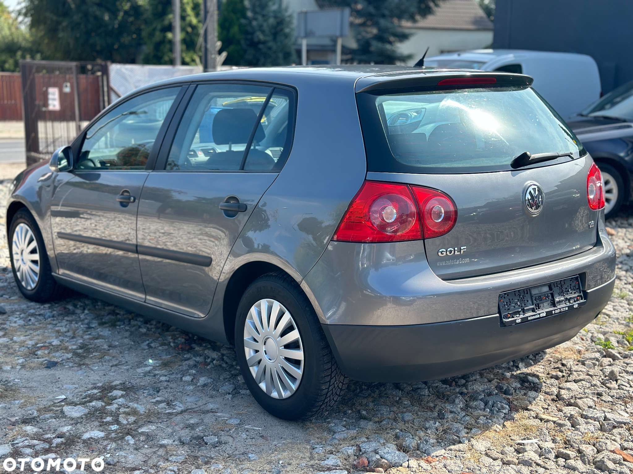 Volkswagen Golf V 1.6 Trendline - 4