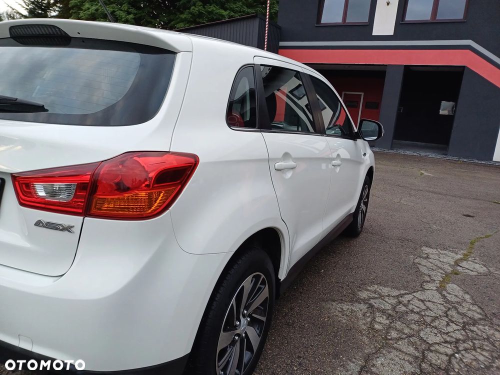 Mitsubishi ASX 1.6 2WD Plus - 12