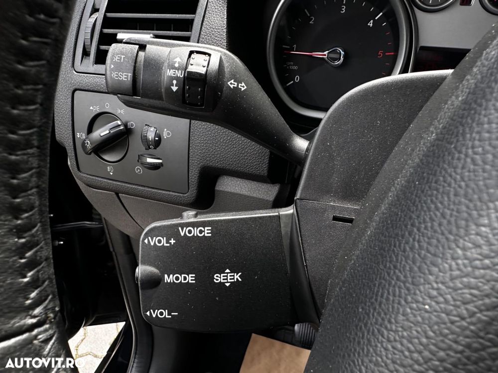 Ford Kuga 2.0 TDCi Titanium - 21