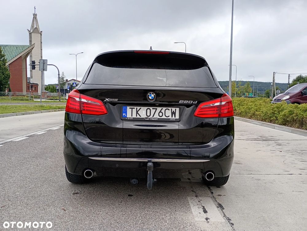 BMW Seria 2 220d xDrive - 5