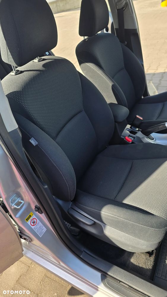 Toyota Auris 1.6 Active - 3