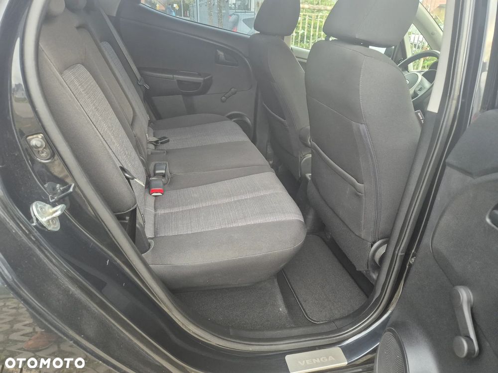 Kia Venga 1.4 CVVT ISG Vision - 12