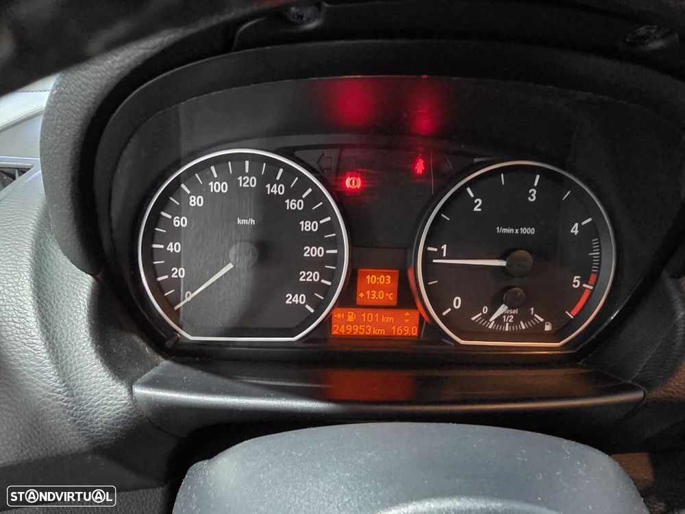 BMW 118 d - 11