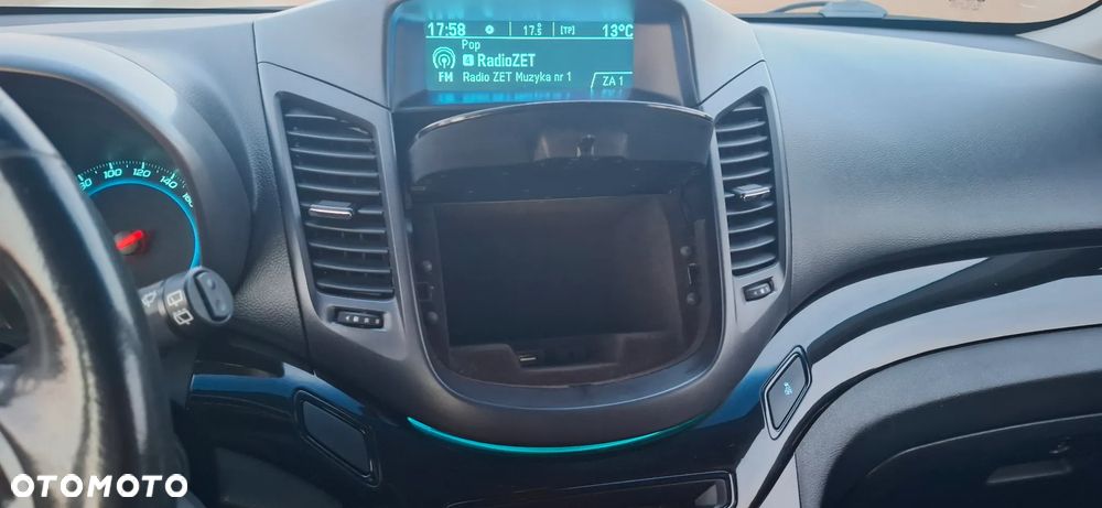 Chevrolet Orlando - 15