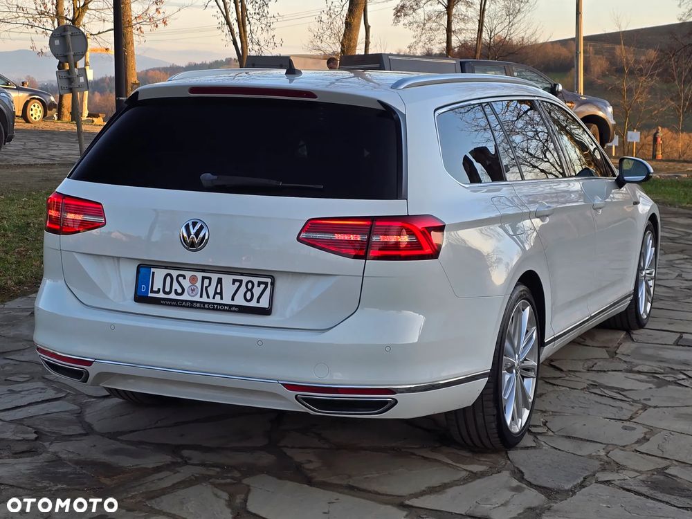 Volkswagen Passat 2.0 TDI Bi-Turbo BMT 4Mot Highline DSG - 10