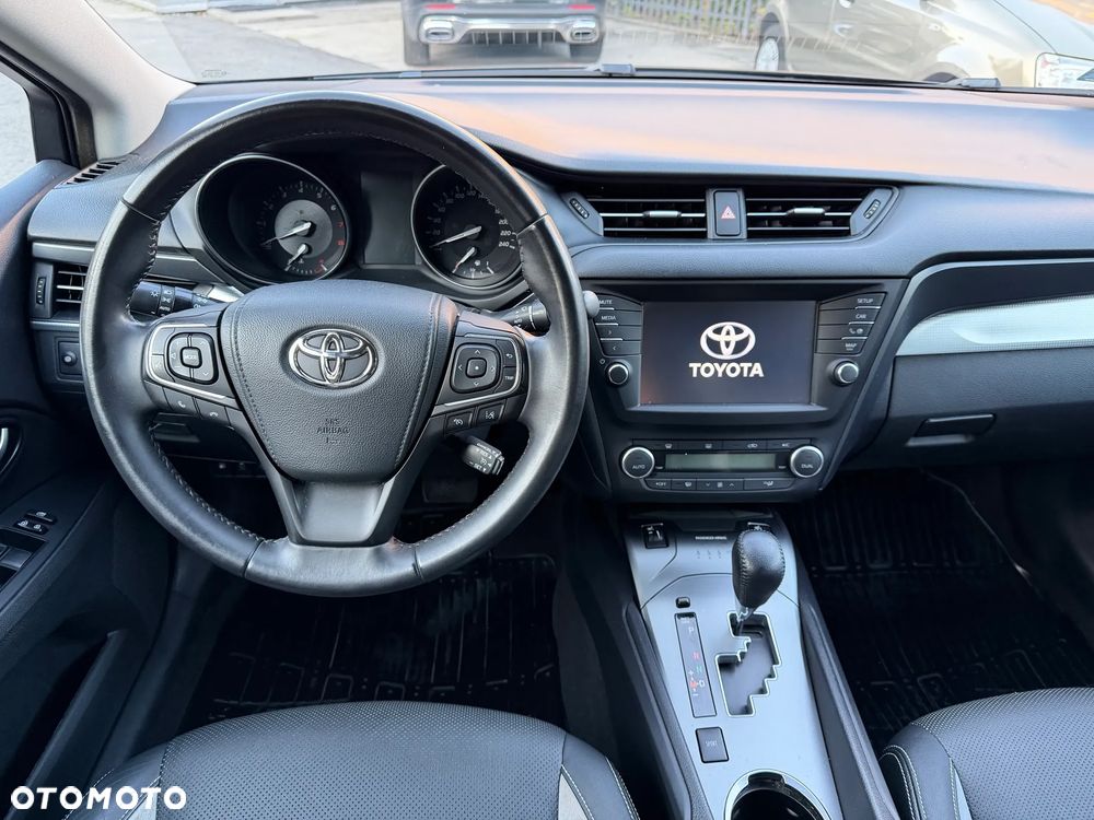 Toyota Avensis 2.0 Prestige MS - 7
