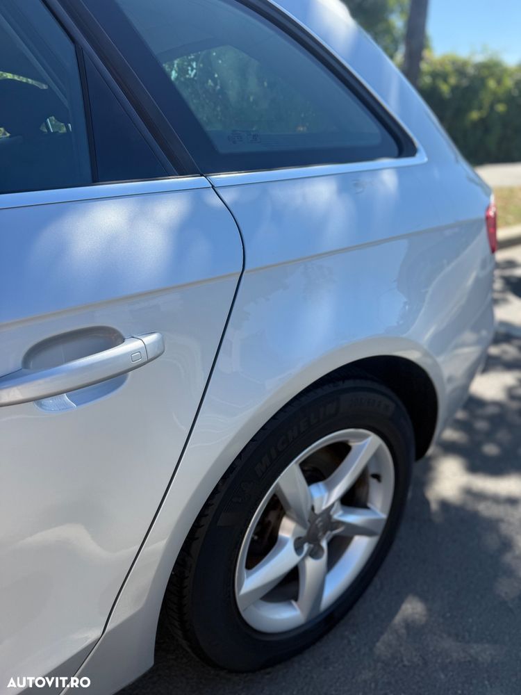 Audi A4 Avant 2.0 TDI Multitronic - 8