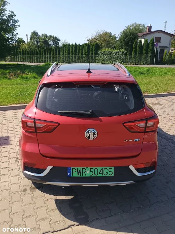 MG ZS - 7