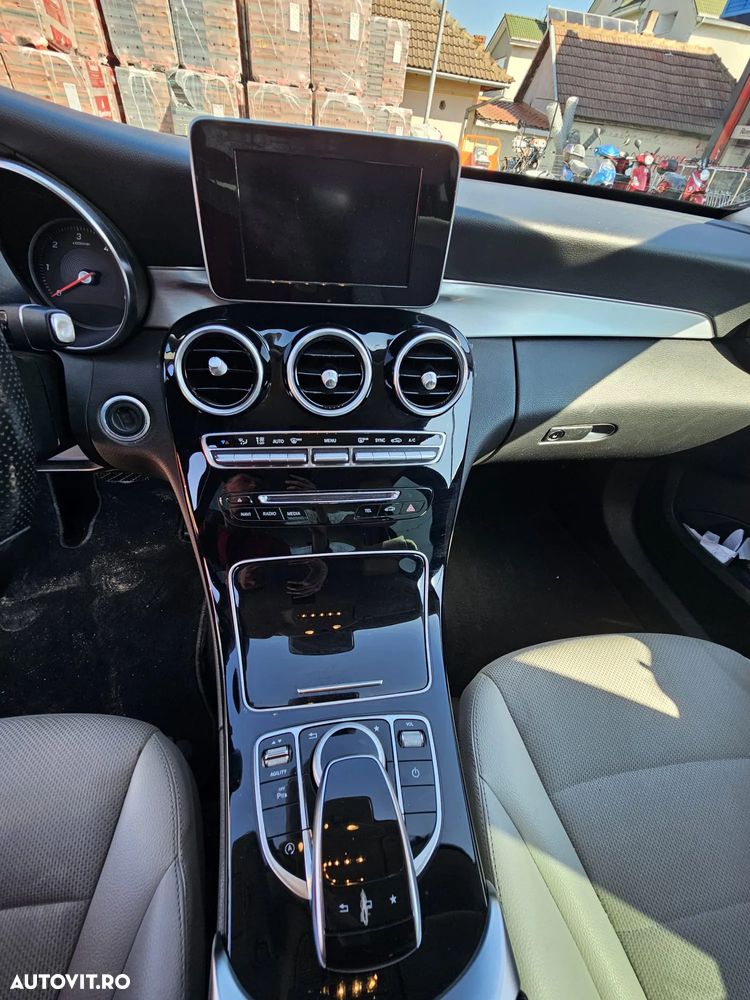 Mercedes-Benz C 200 (BlueTEC) d 7G-TRONIC Avantgarde - 4