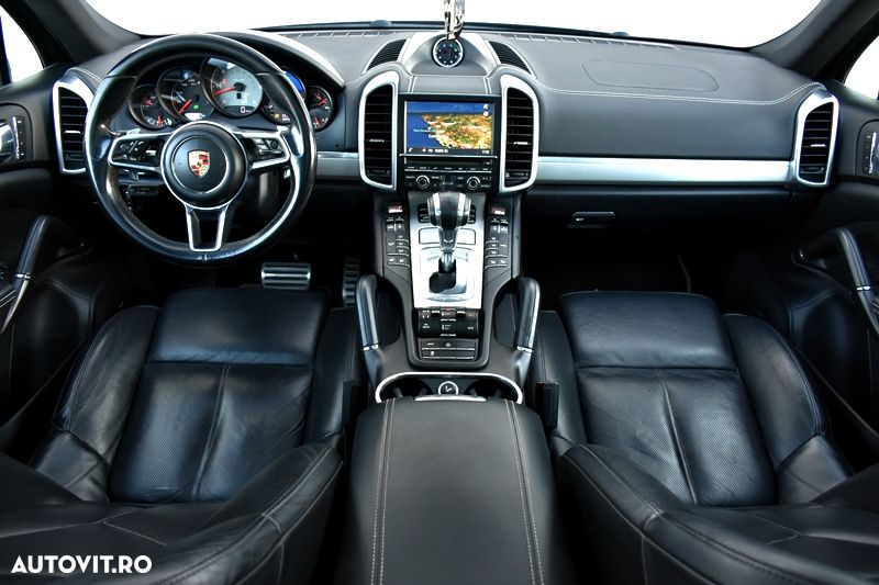Porsche Cayenne S Tiptronic S - 4