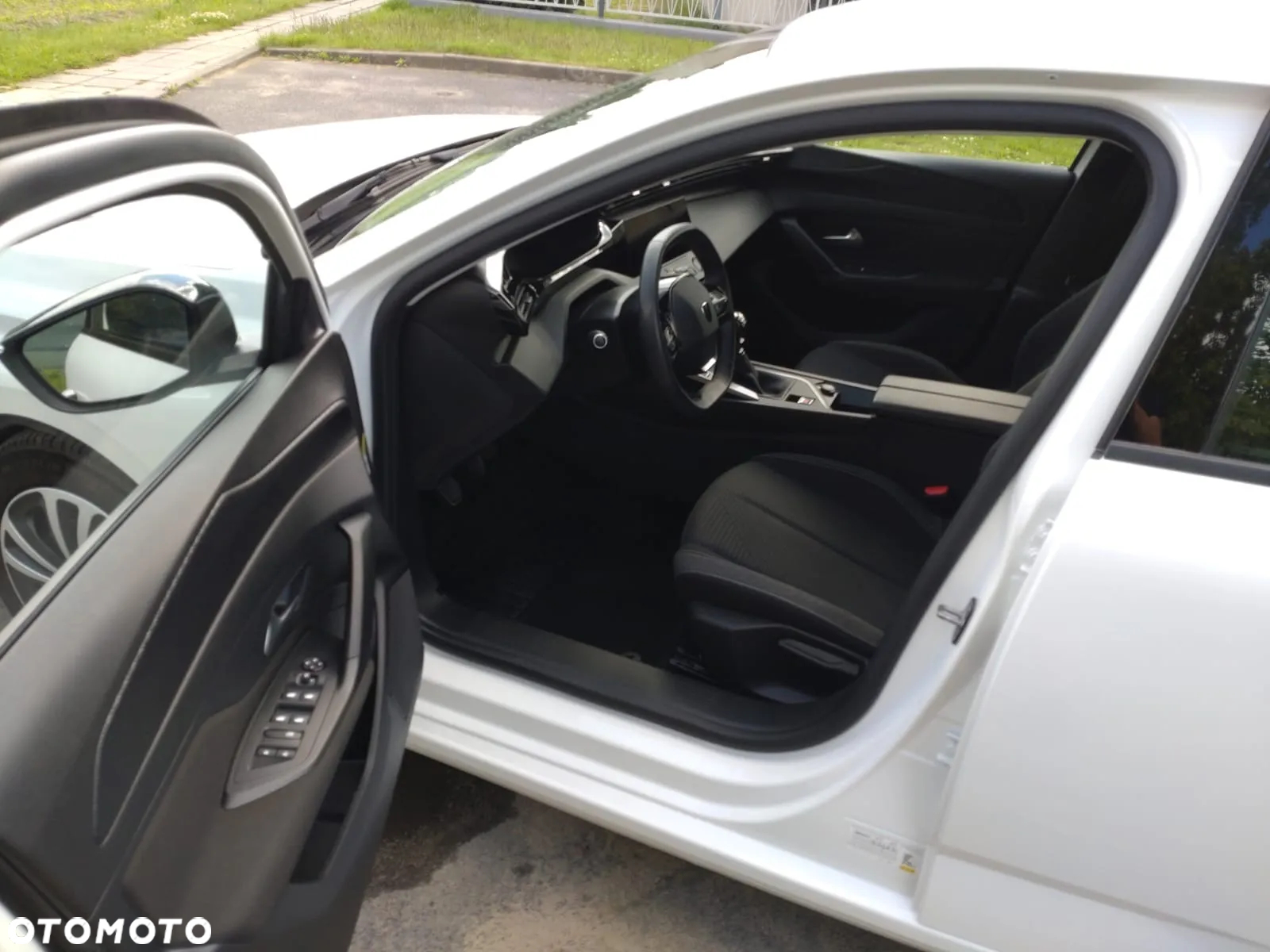 Peugeot 308 1.2 PureTech GPF Allure Pack S&S - 16
