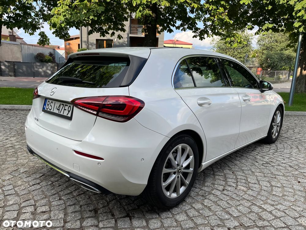 Mercedes-Benz Klasa A 180 Edition 1 7G-DCT - 11