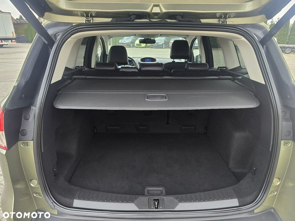 Ford Kuga - 20