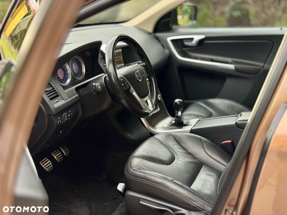 Volvo XC 60 D4 R-Design Kinetic - 9