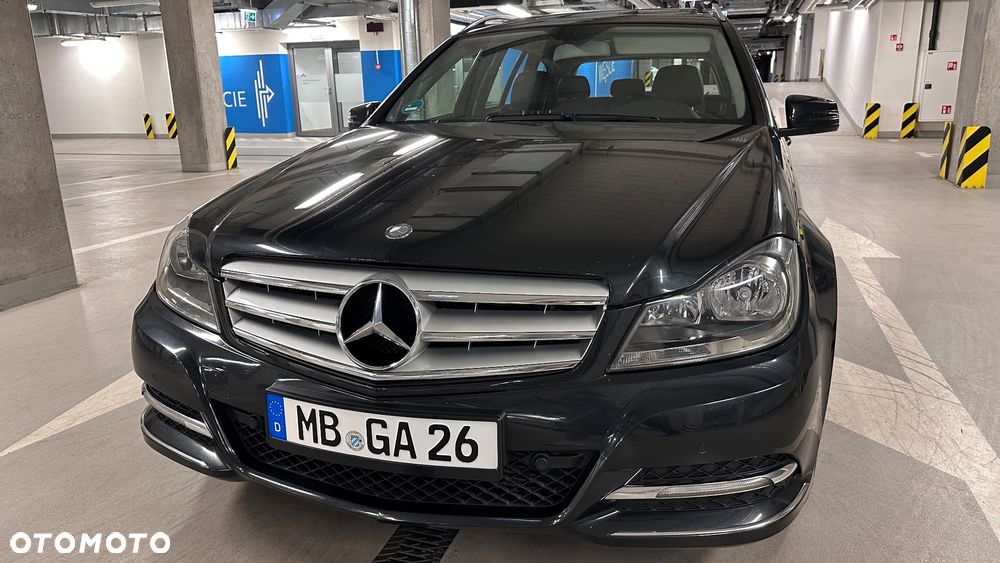 Mercedes-Benz Klasa C 180 BlueEFFICIENCY Avantgarde - 6