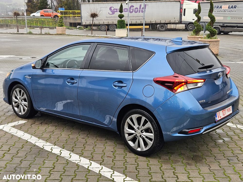 Toyota Auris 1.8 Hybrid Executive - 6