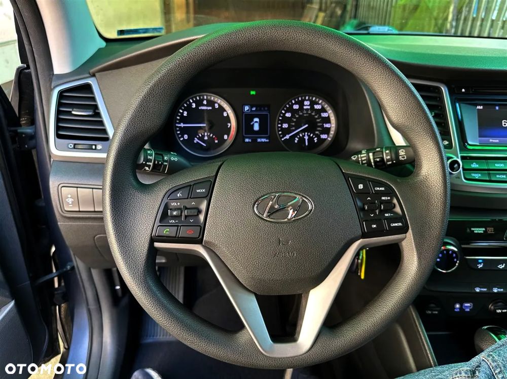 Hyundai Tucson - 8