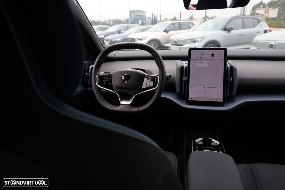 Volvo EX30 51 kWh Single Motor Plus - 18