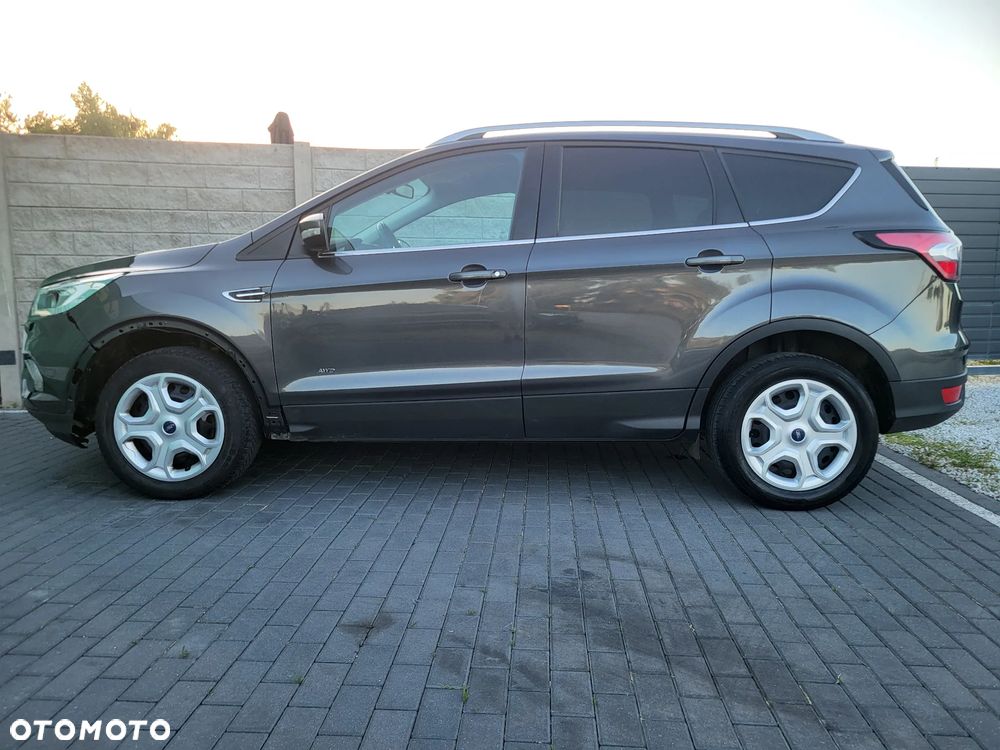 Ford Kuga 2.0 TDCi 4x4 Titanium - 5