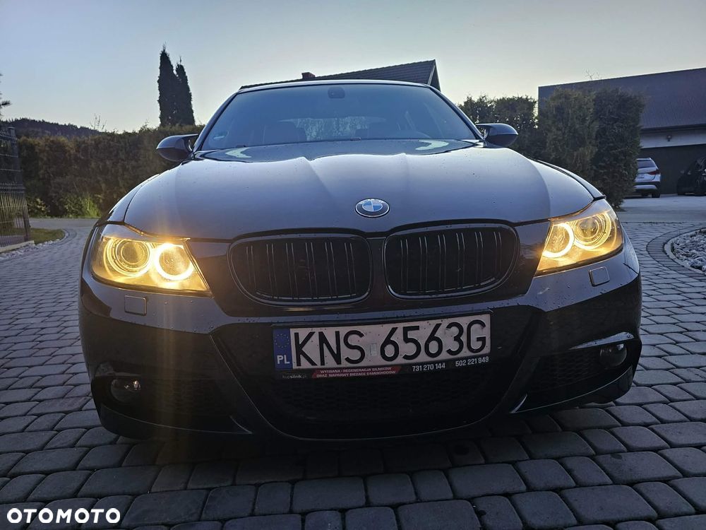 BMW Seria 3 325i - 4