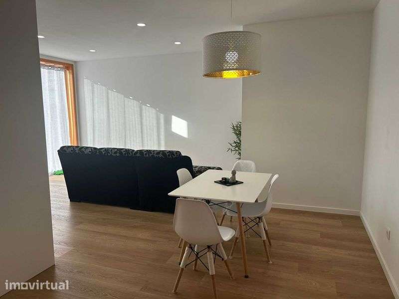 Apartamento renovado em vilela - Grande imagem: 2/12