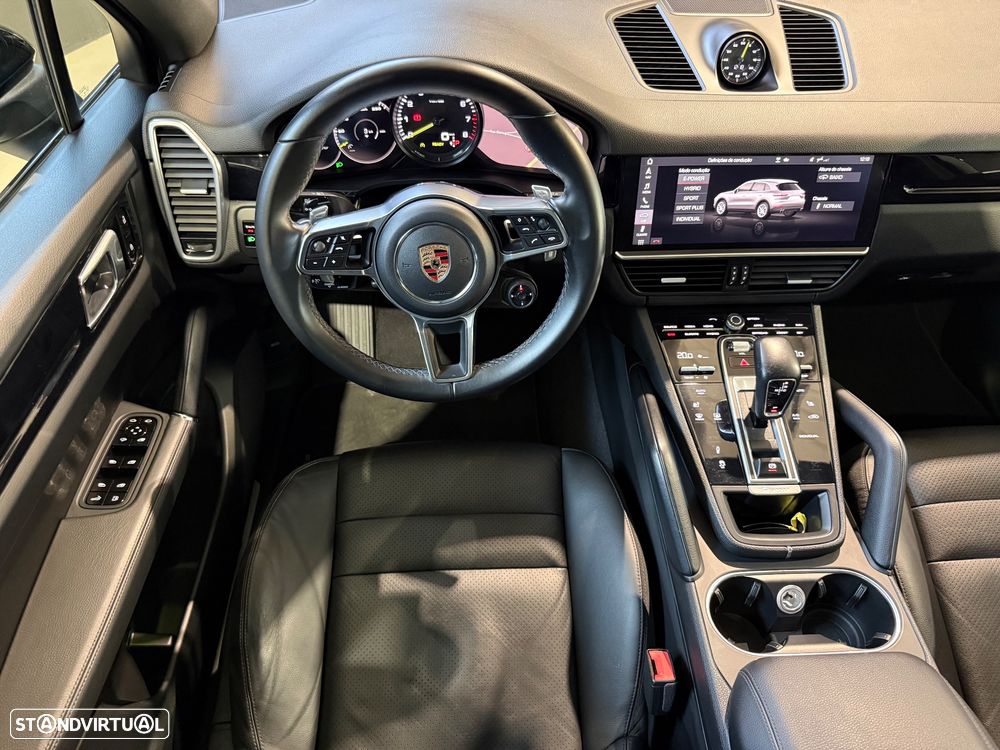Porsche Cayenne E-Hybrid Platinum Edition - 30