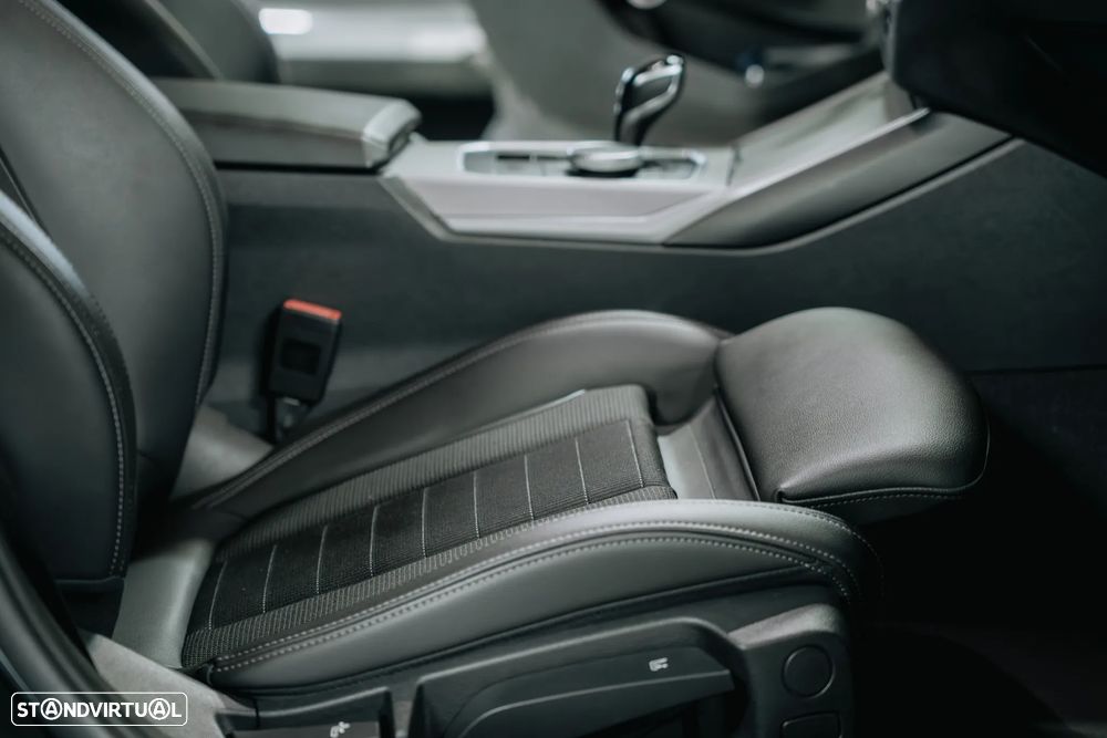 BMW 320 - 19