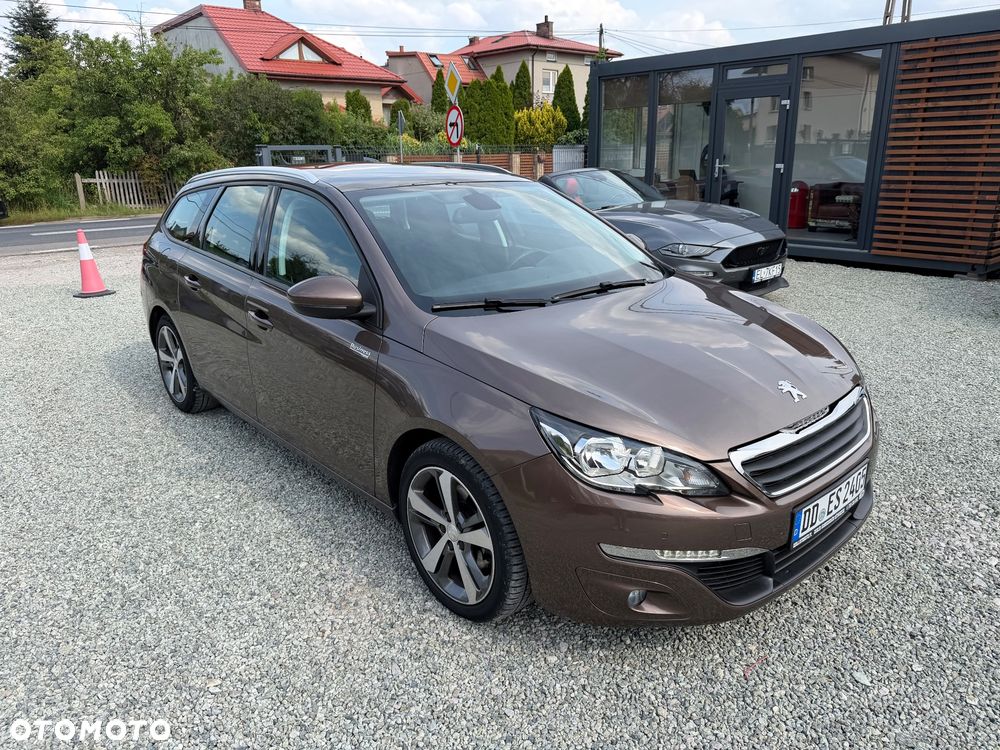 Peugeot 308 BlueHDi 150 EAT6 Stop & Start Business-Line - 18