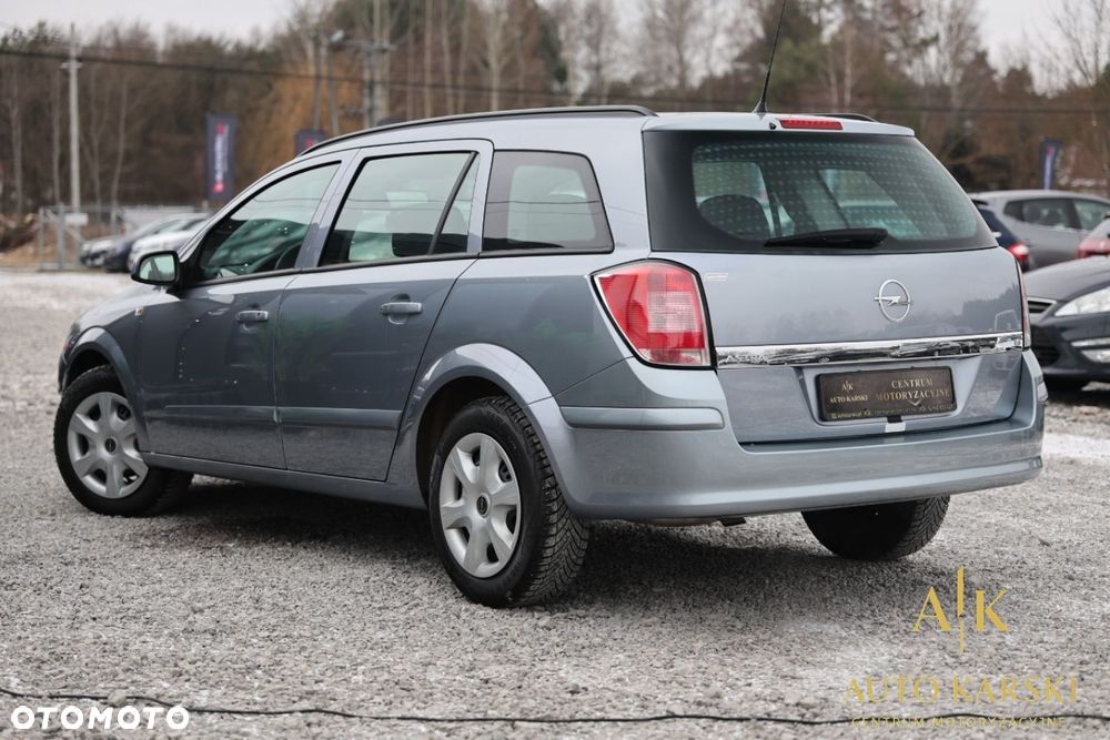 Opel Astra - 4