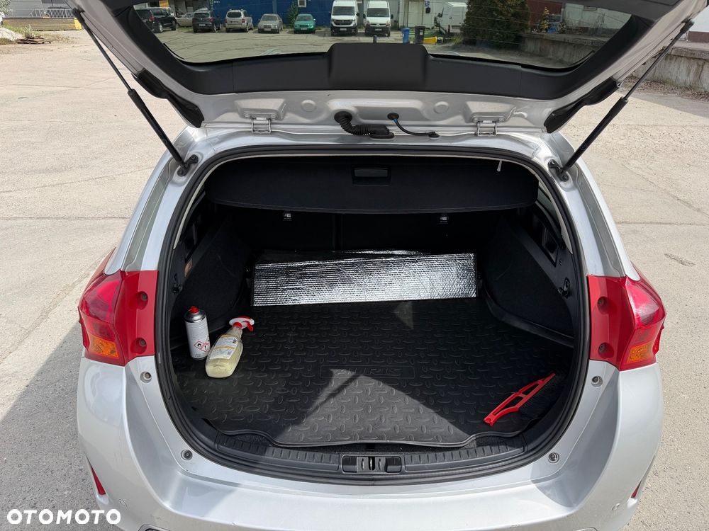 Toyota Auris - 21