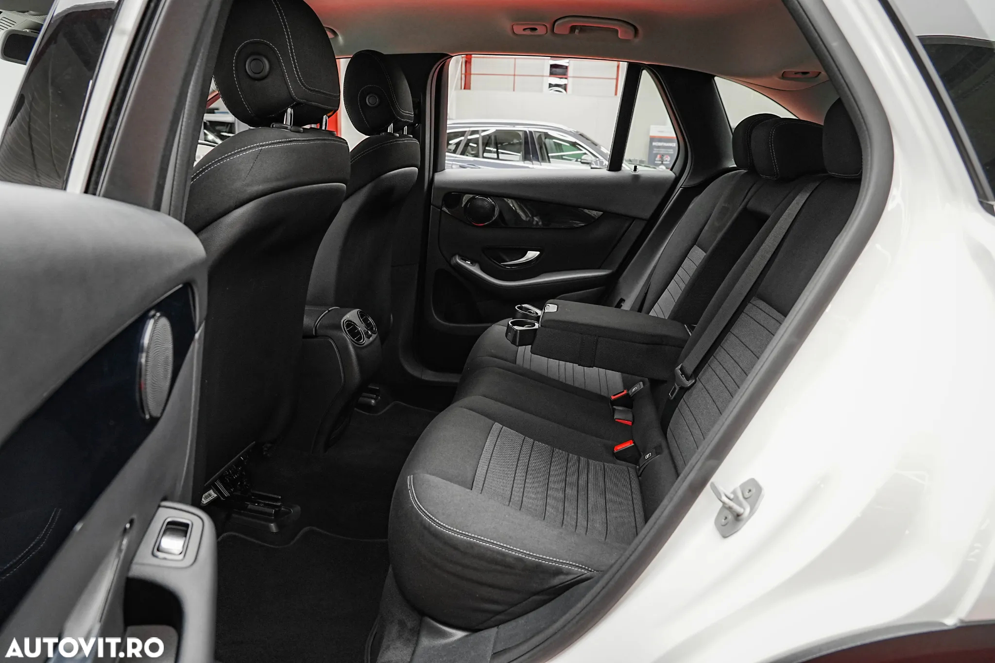 Mercedes-Benz GLC 220 d 4MATIC - 8