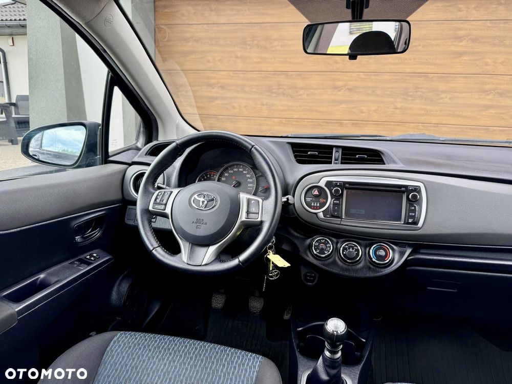 Toyota Yaris 1.33 Luna - 16