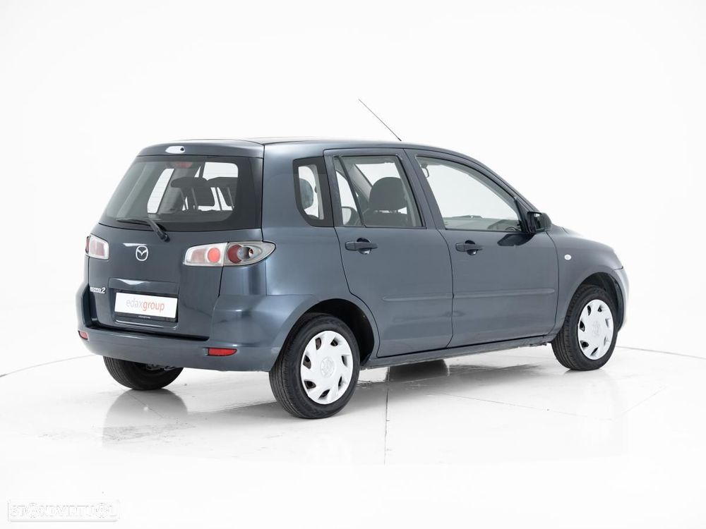 Mazda 2 - 4
