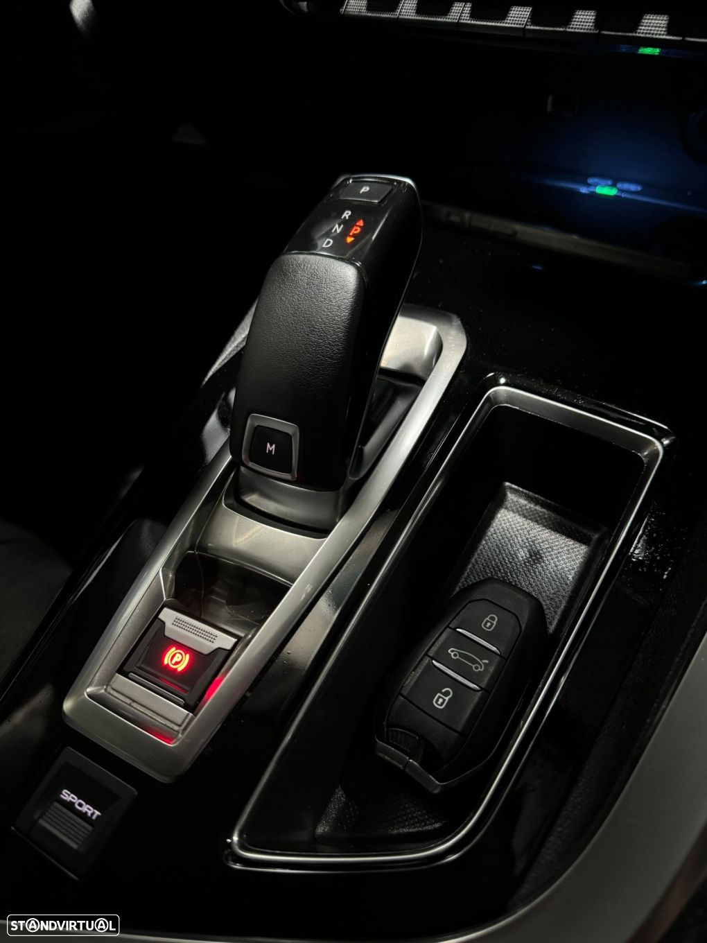 Peugeot 5008 1.5 BlueHDi Allure EAT8 - 18